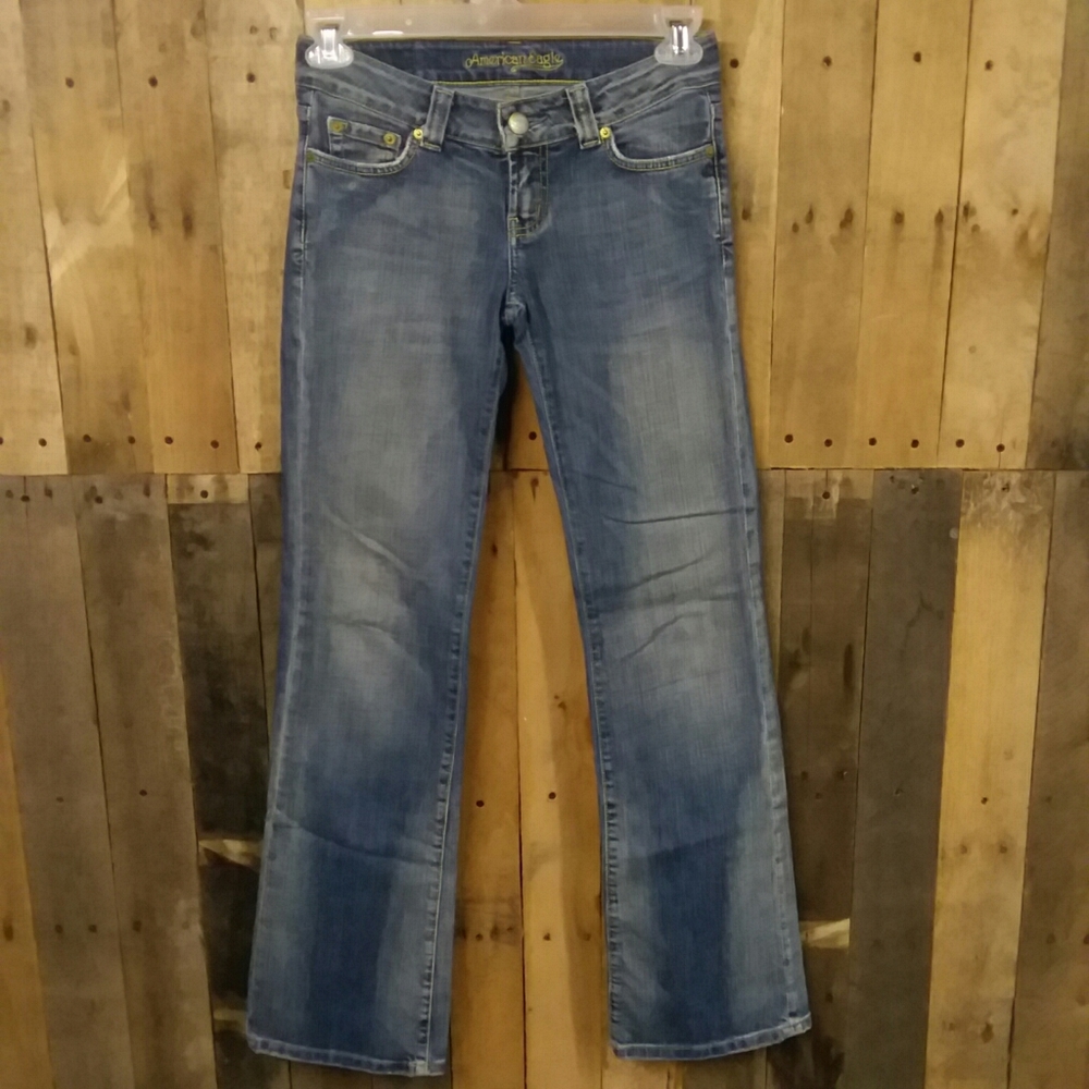 American Eagle Boyfriend Jeans/Size 2